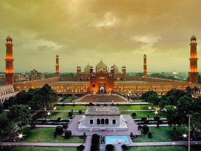 Badshahi Mosque in Lahore, Pakistan